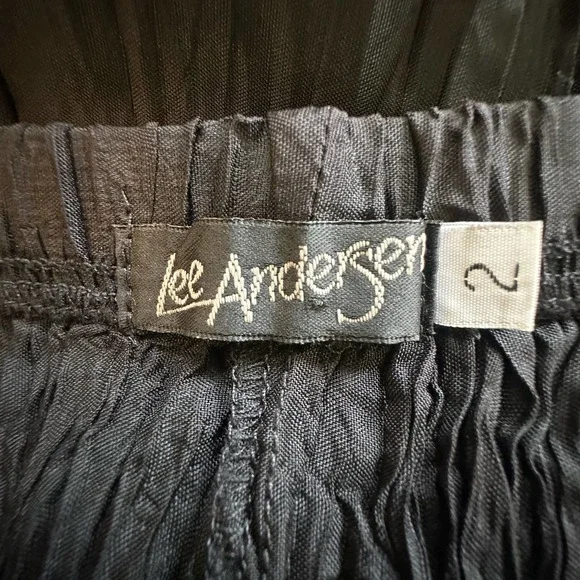 Lee Anderson Black Pleated Crinkle Maxi Pull On Skirt sz 2=XL - Picture 6 of 7